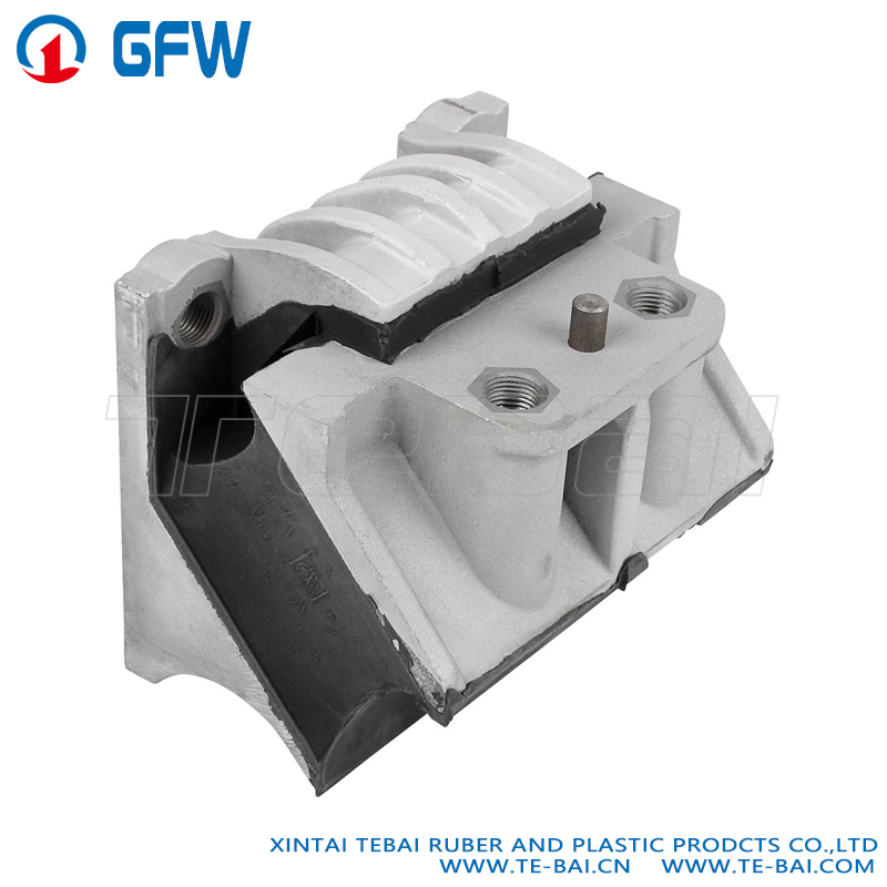 发动机支架-6582410013